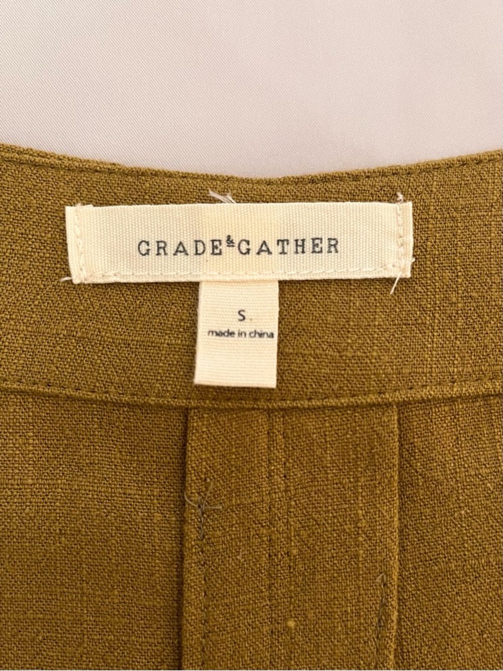 Grade & Gather - Linen Blend Cropped Blouse - Small - Picture 5 of 8